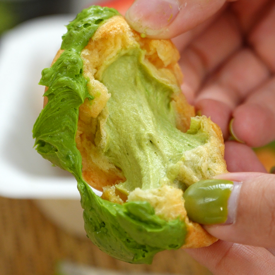 Matcha Cream Puff