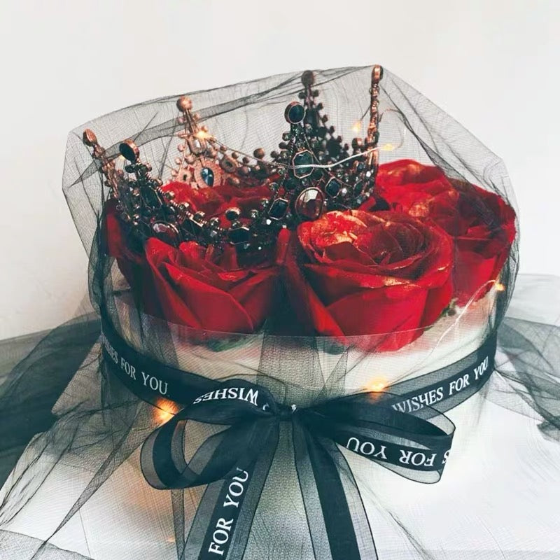 More custom cake designs? Contact us!