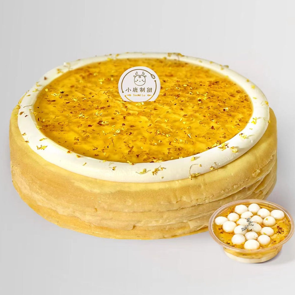 
            
                Load image into Gallery viewer, Osmanthus Crepe Cake
            
        